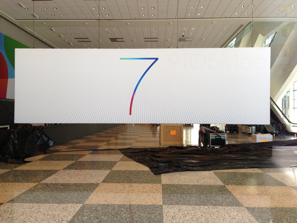 WWDC-2013-banner-iOS-7