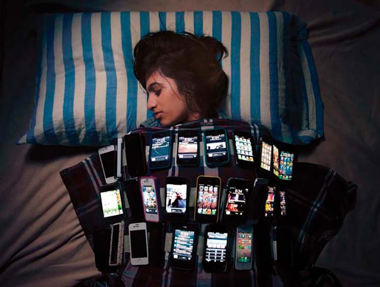 durmiendo-con-iphone